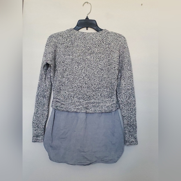 Banana Republic Wool Sweater - Picture 5 of 5